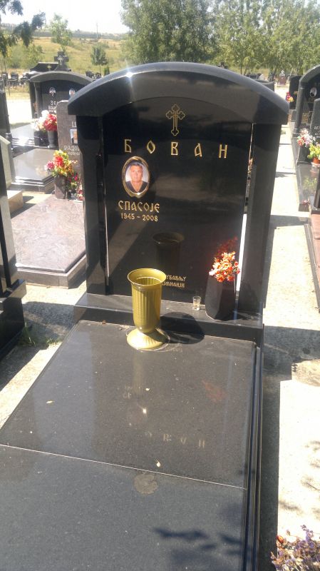 Gravestones model 10