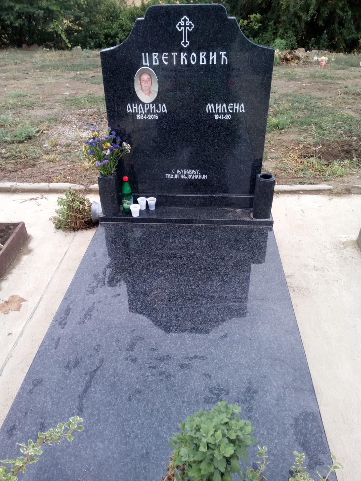 Gravestones model 117