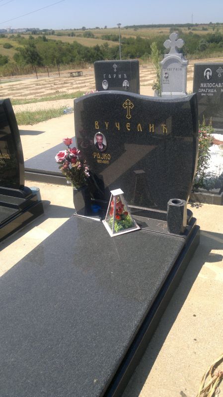 Gravestones model 14