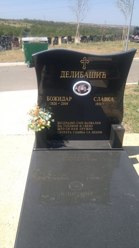 Gravestones model 20