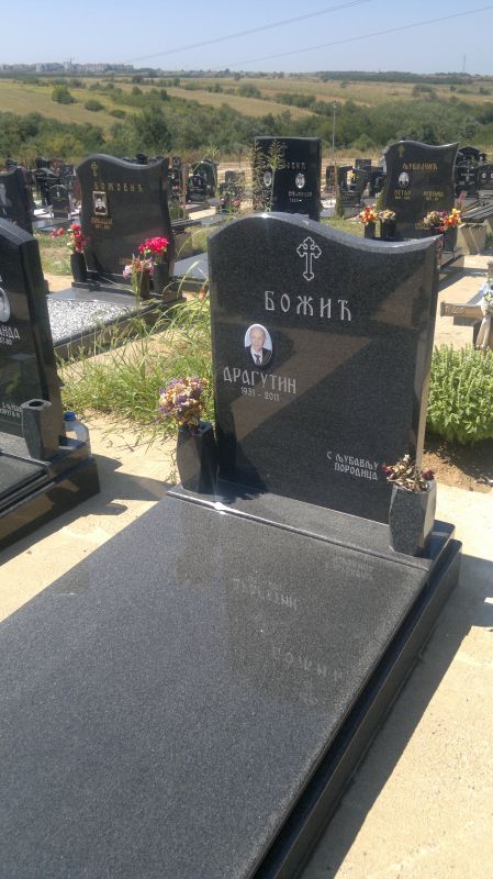 Gravestones model 23