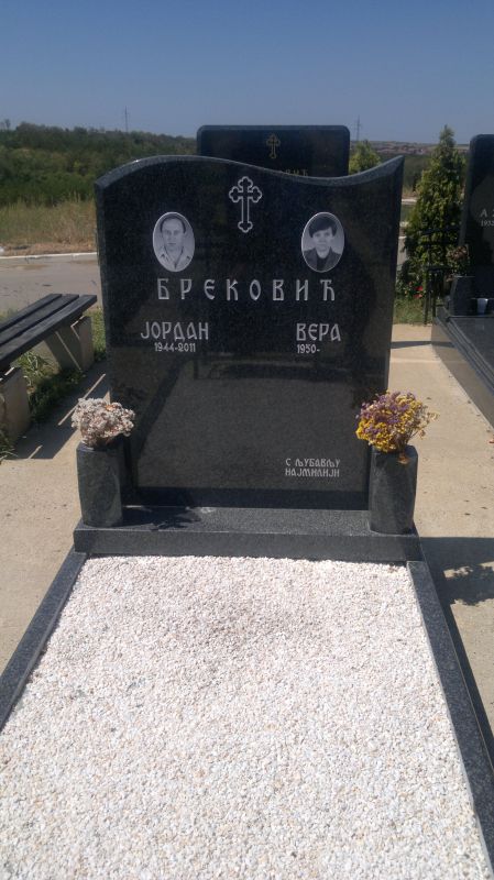 Gravestones model 35