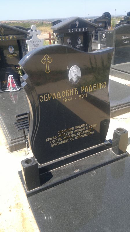 Gravestones model 38