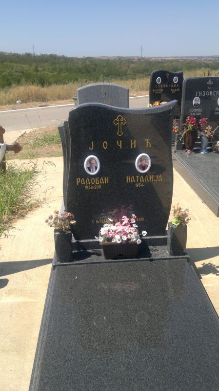 Gravestones model 39