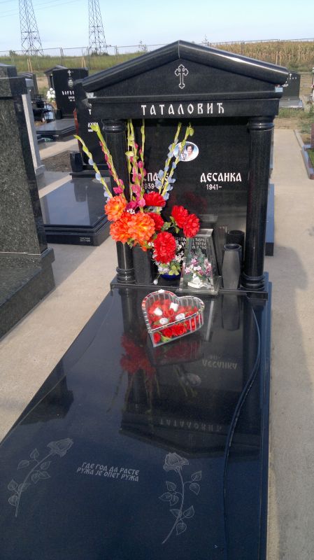 Gravestones model 44