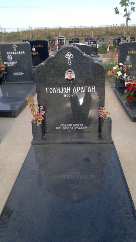 Gravestones model 45