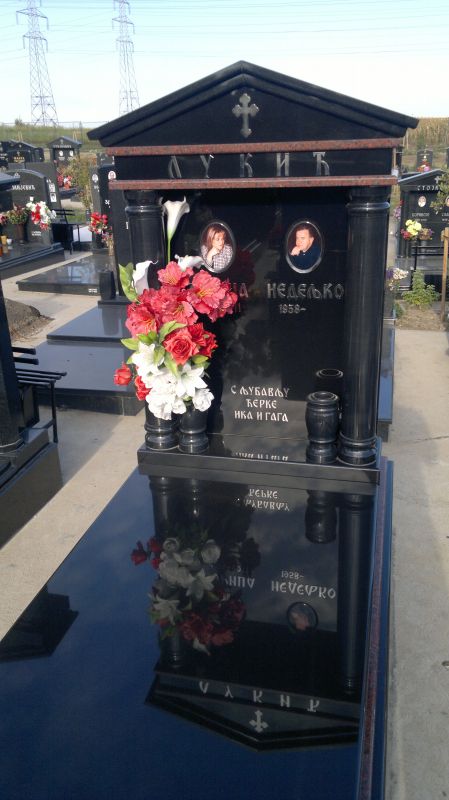 Gravestones model 47