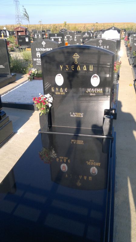 Gravestones model 52