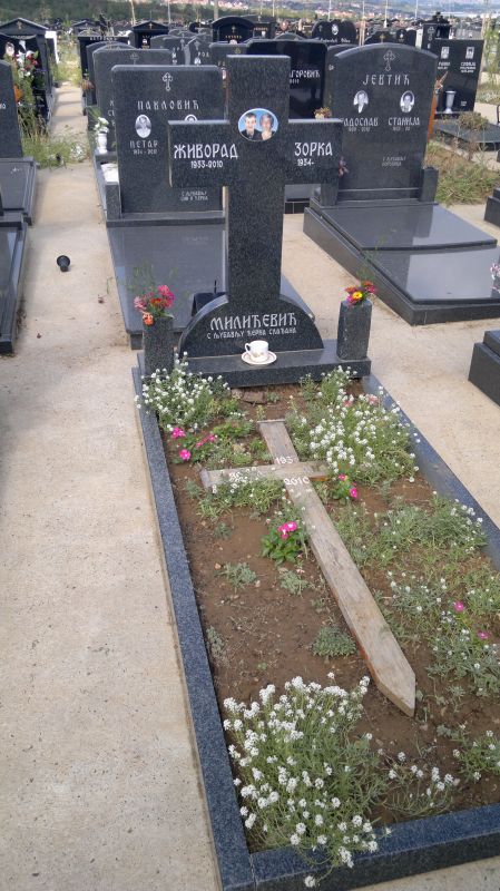 Gravestones model 69