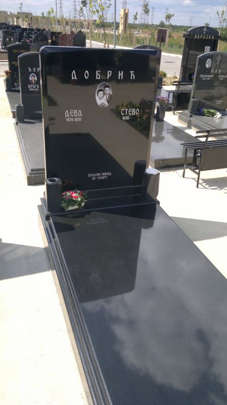 Gravestones model 78